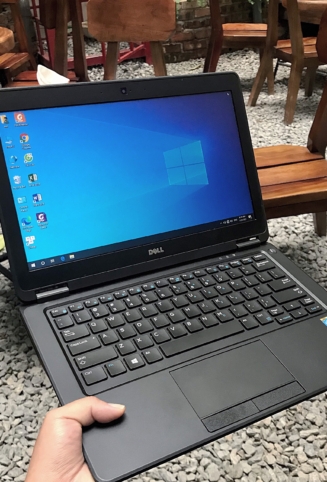 Laptop Cũ Dell Latitude E7250 i5-5300U Ram 4GB SSD128GB Intel HD 5500 12.5″HD