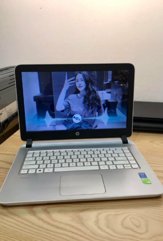 Laptop Cũ HP Pavilion 14 Notebook – Core i5 4210U – Ram 4GB – Ổ SSD 128GB – Màn 14 in HD – Card rời NVIDIA Geforce 830M